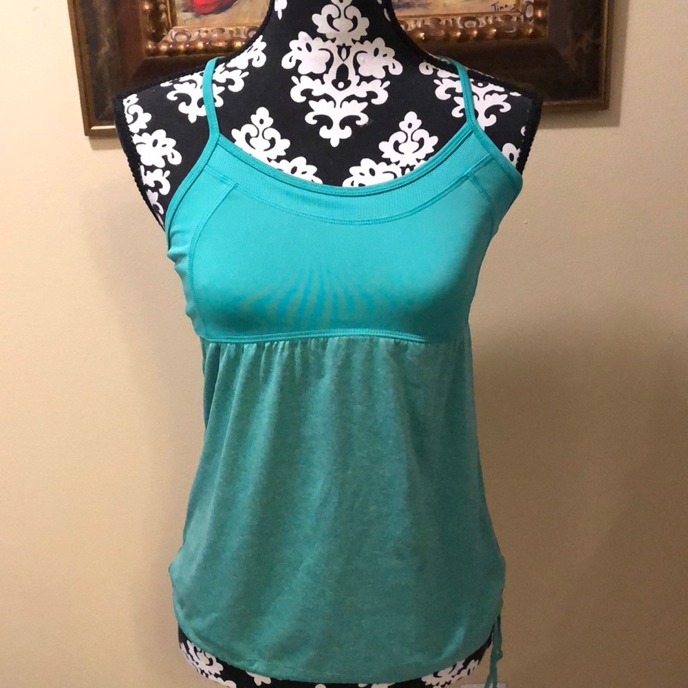 Champion racer back double layer bra area athletic tank top